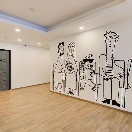 Super Townhouse G Silver Hotels Near Us Biometric Chennai Eksteriør billede