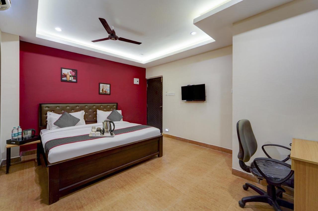 Super Townhouse G Silver Hotels Near Us Biometric Chennai Eksteriør billede