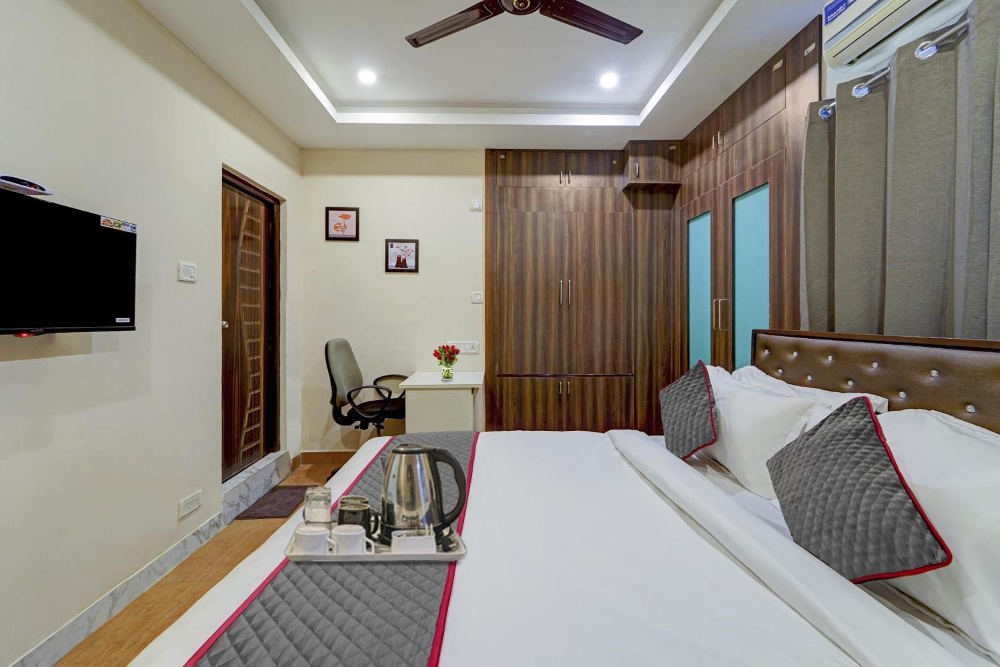 Super Townhouse G Silver Hotels Near Us Biometric Chennai Eksteriør billede