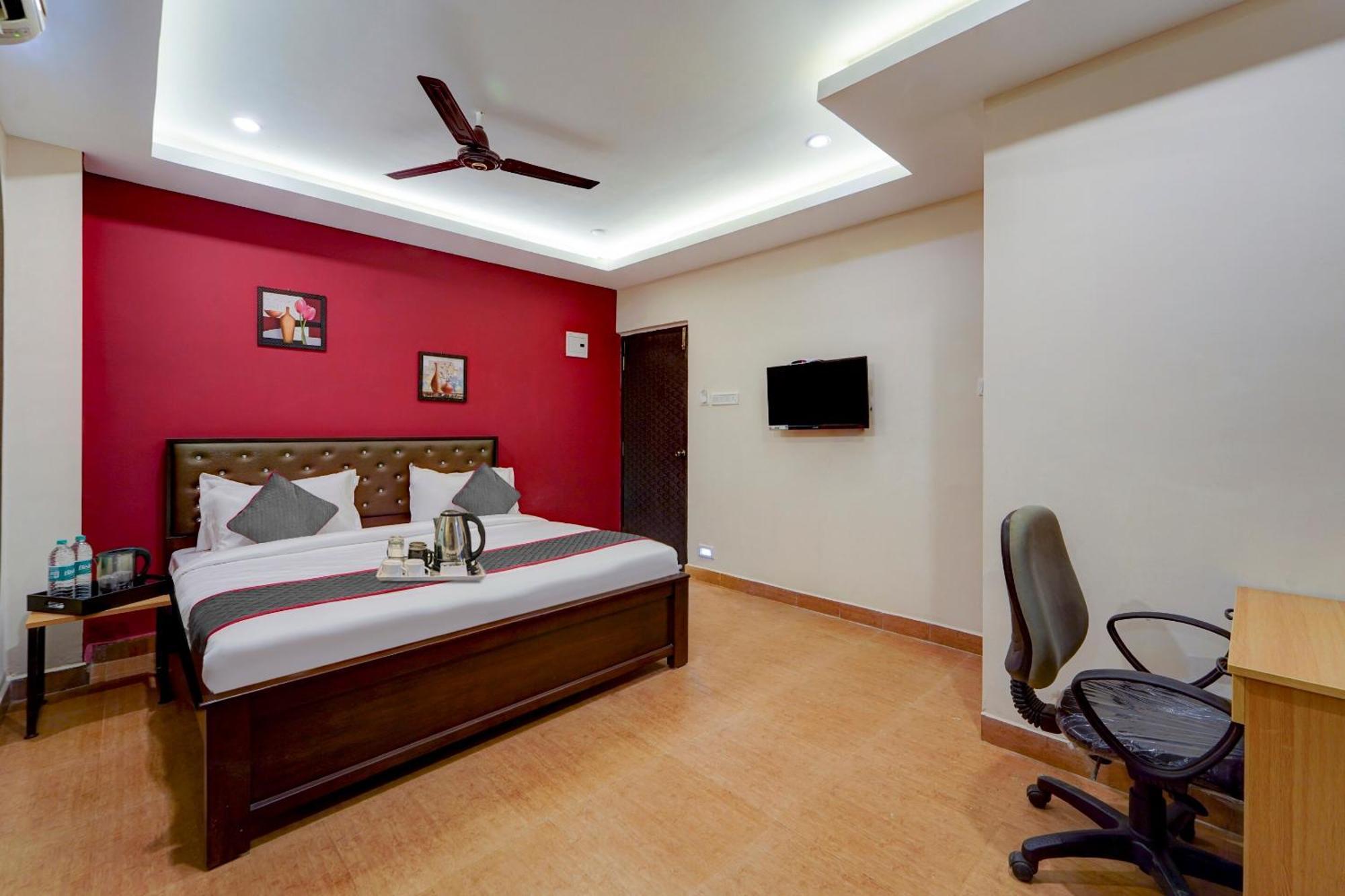 Super Townhouse G Silver Hotels Near Us Biometric Chennai Eksteriør billede